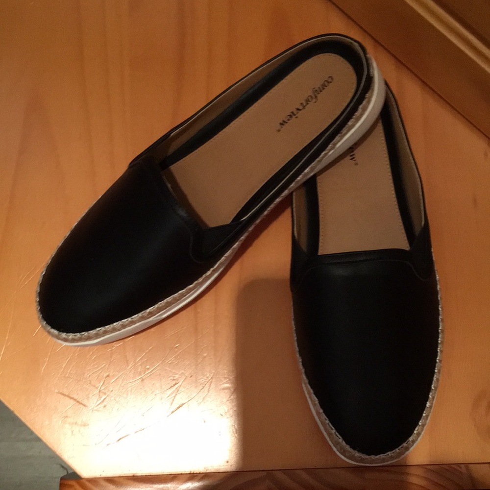 NWT Comfortview Logan Espadrille Mules